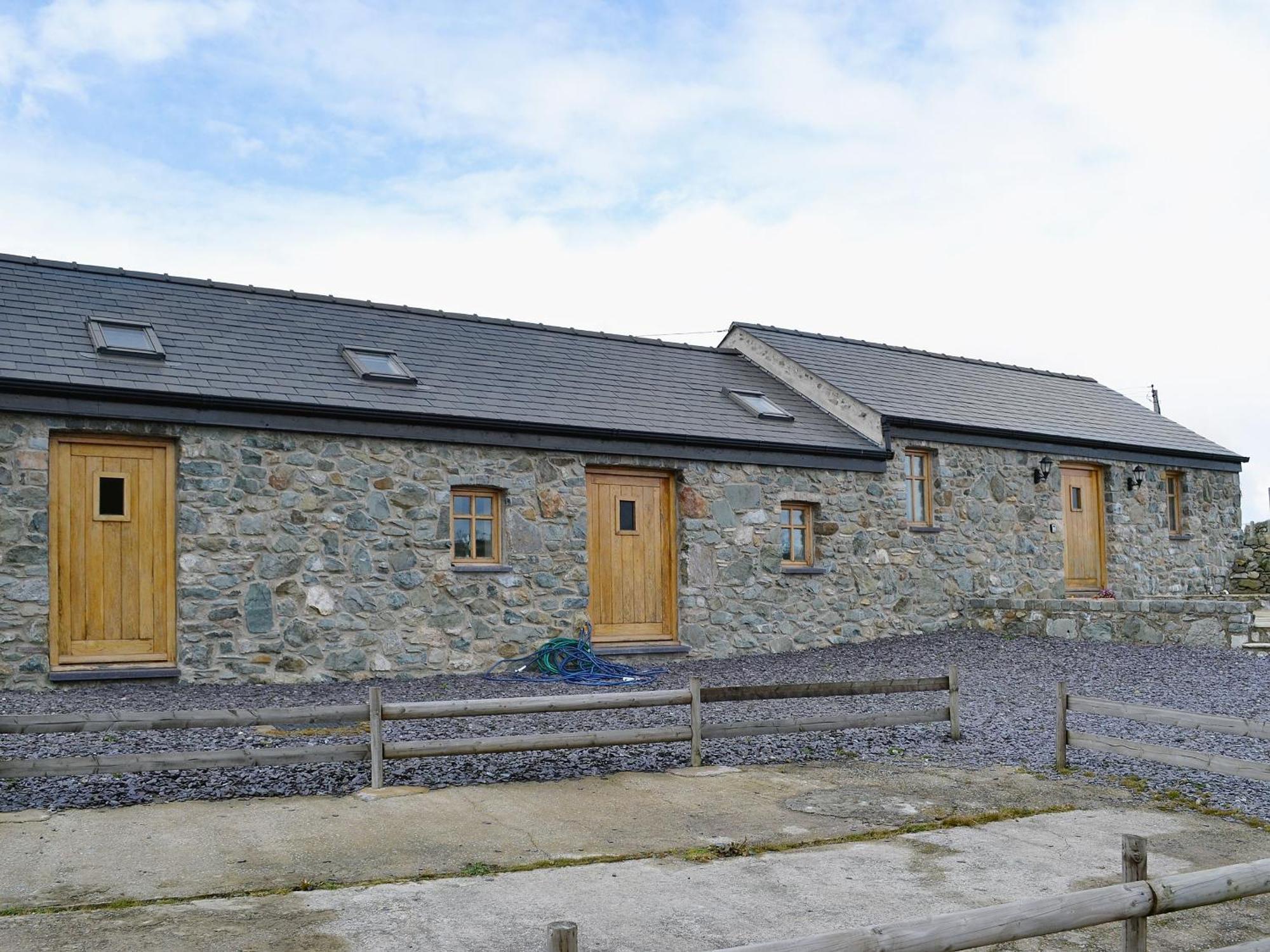 The Top Barn Coedana Экстерьер фото